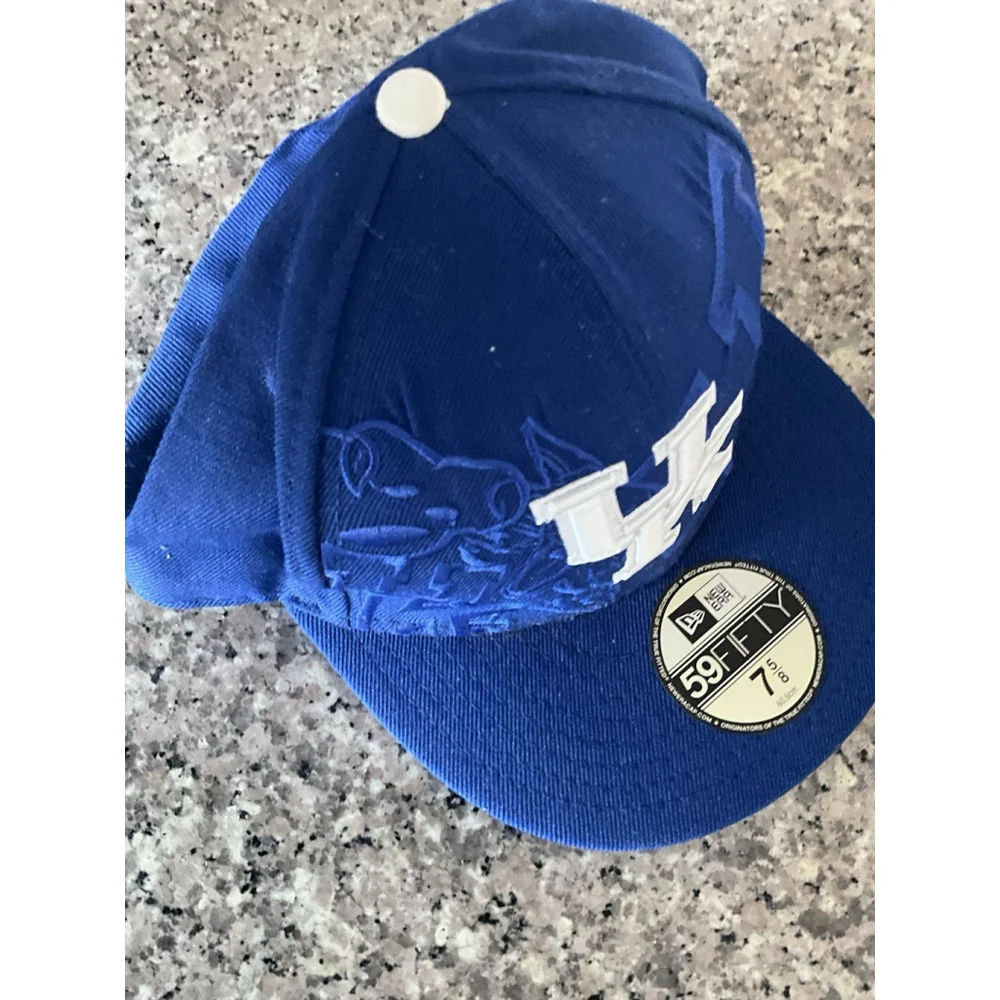 **RARE**Kentucky Wildcats New Era Fitted Hat Cap, Size: 7 5/8